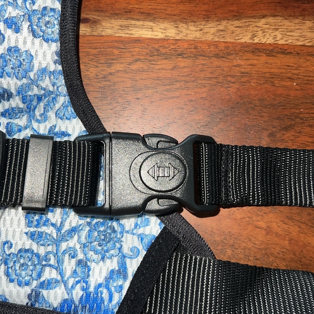 Reversable Floral Harness - Picture 3 of 3